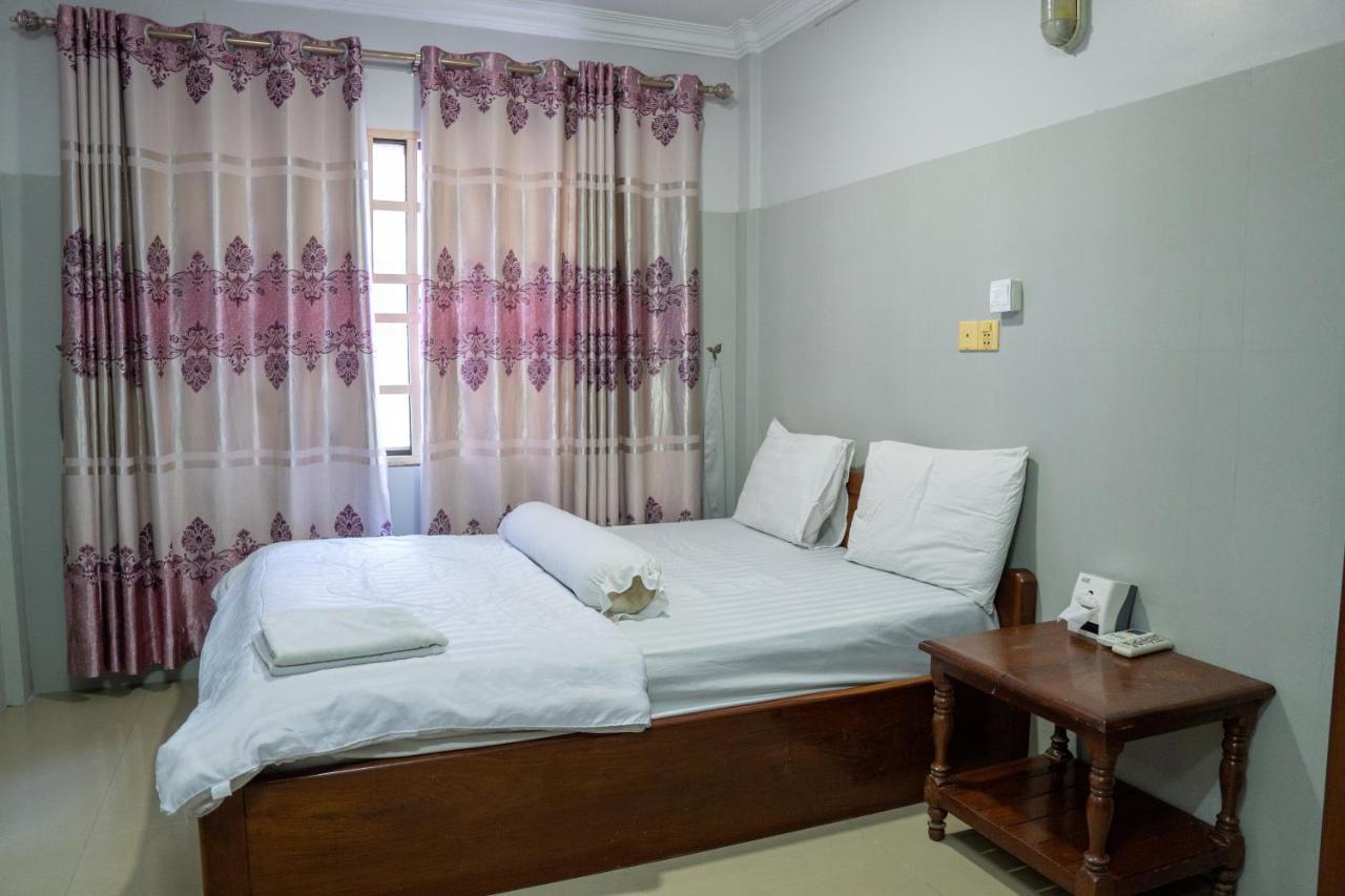 Empire House, Phnom Penh 호텔 외부 사진