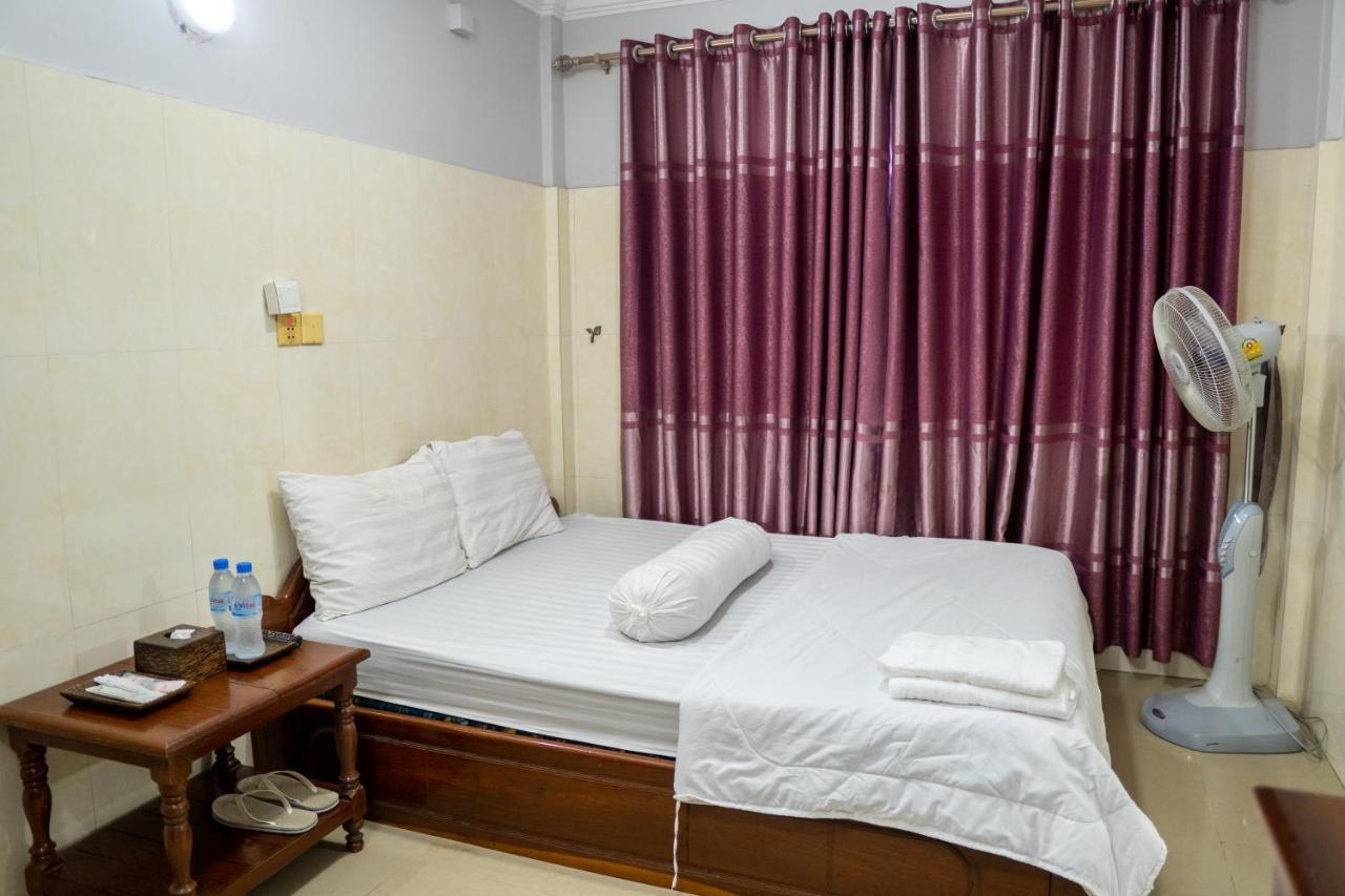Empire House, Phnom Penh 호텔 외부 사진