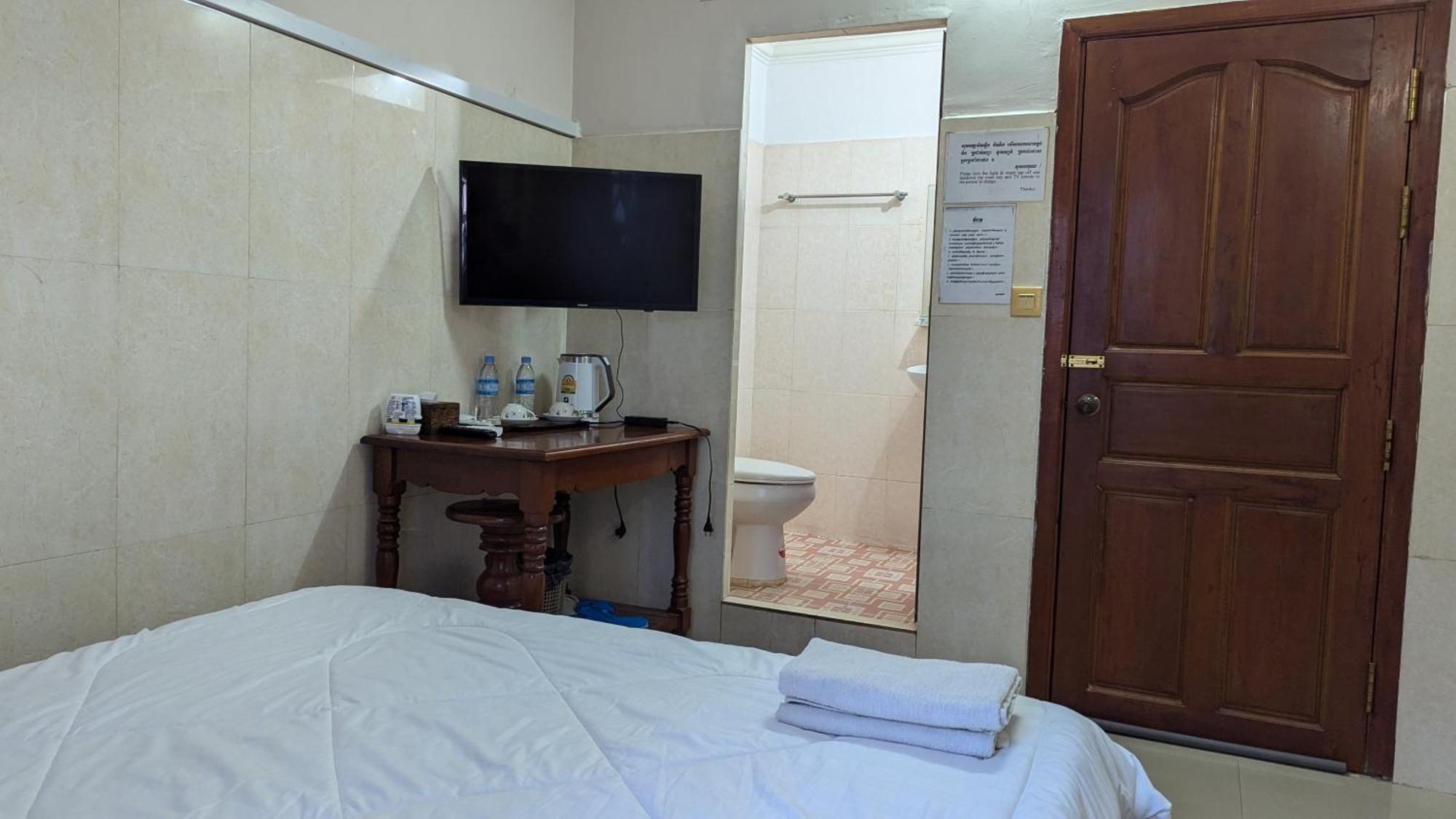 Empire House, Phnom Penh 호텔 외부 사진